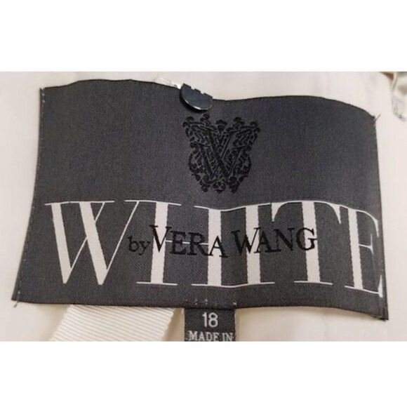 White by Vera Wang Strapless Wedding Gown - 18 - Picture 12 of 12